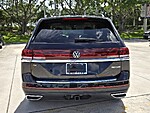 Used 2026 Volkswagen Atlas 2.0T SE W/TECHNOLOGY FWD in DAVIE, FLORIDA (Photo 5)