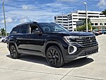 Used 2026 Volkswagen Atlas 2.0T SE W/TECHNOLOGY FWD in DAVIE, FLORIDA (Photo 8)