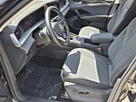 Used 2026 Volkswagen Tiguan SE FWD in DAVIE, FLORIDA (Photo 10)