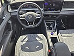 Used 2026 Volkswagen Tiguan SE FWD in DAVIE, FLORIDA (Photo 14)