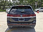 Used 2026 Volkswagen Atlas 2.0T SE W/TECHNOLOGY FWD in DAVIE, FLORIDA (Photo 5)
