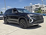 Used 2026 Volkswagen Atlas 2.0T SE W/TECHNOLOGY FWD in DAVIE, FLORIDA (Photo 8)