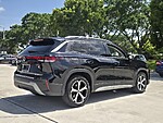Used 2026 Volkswagen Tiguan SE FWD in DAVIE, FLORIDA (Photo 5)