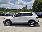 Used 2022 Volkswagen Taos SE FWD in DAVIE, FLORIDA (Photo 3)