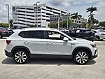 Used 2022 Volkswagen Taos SE FWD in DAVIE, FLORIDA (Photo 7)