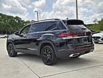 Used 2024 Volkswagen Atlas 2.0T SE W/TECHNOLOGY FWD in DAVIE, FLORIDA (Photo 4)
