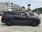 Used 2024 Volkswagen Atlas 2.0T SE W/TECHNOLOGY FWD in DAVIE, FLORIDA (Photo 7)
