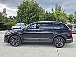 Used 2022 Volkswagen Tiguan 2.0T SE FWD in DAVIE, FLORIDA (Photo 3)