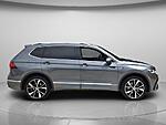 Used 2022 Volkswagen Tiguan 2.0T SEL R-LINE 4MOTION in DAVIE, FLORIDA (Photo 7)