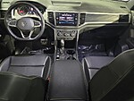Used 2021 Volkswagen Atlas Cross Sport 3.6L V6 SE W/TECHNOLOGY R-LINE FWD in DAVIE, FLORIDA (Photo 13)