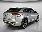 Used 2021 Volkswagen Atlas Cross Sport 3.6L V6 SE W/TECHNOLOGY R-LINE FWD in DAVIE, FLORIDA (Photo 7)