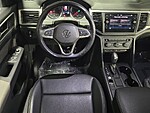 Used 2021 Volkswagen Atlas Cross Sport 3.6L V6 SE W/TECHNOLOGY R-LINE FWD in DAVIE, FLORIDA (Photo 14)