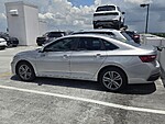 Used 2023 Volkswagen Jetta SE AUTO in DAVIE, FLORIDA (Photo 4)