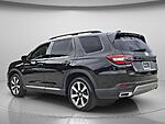 Used 2024 Honda Pilot TOURING AWD in DAVIE, FLORIDA (Photo 4)