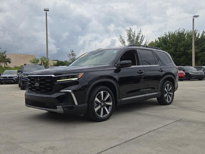 Used 2024 Honda Pilot TOURING AWD in DAVIE, FLORIDA