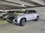 Used 2024 Volkswagen Atlas Cross Sport 2.0T SE W/TECHNOLOGY FWD in DAVIE, FLORIDA (Photo 1)