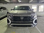 Used 2024 Volkswagen Atlas Cross Sport 2.0T SE W/TECHNOLOGY FWD in DAVIE, FLORIDA (Photo 4)