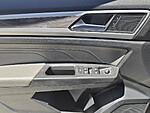 Used 2022 Volkswagen Atlas Cross Sport 3.6L V6 SE W/TECHNOLOGY FWD in DAVIE, FLORIDA (Photo 27)