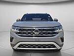 Used 2022 Volkswagen Atlas Cross Sport 3.6L V6 SE W/TECHNOLOGY FWD in DAVIE, FLORIDA (Photo 9)