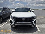 Used 2024 Volkswagen Atlas Cross Sport 2.0T SE W/TECHNOLOGY FWD in DAVIE, FLORIDA (Photo 3)