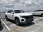 Used 2024 Volkswagen Atlas Cross Sport 2.0T SE W/TECHNOLOGY FWD in DAVIE, FLORIDA (Photo 4)