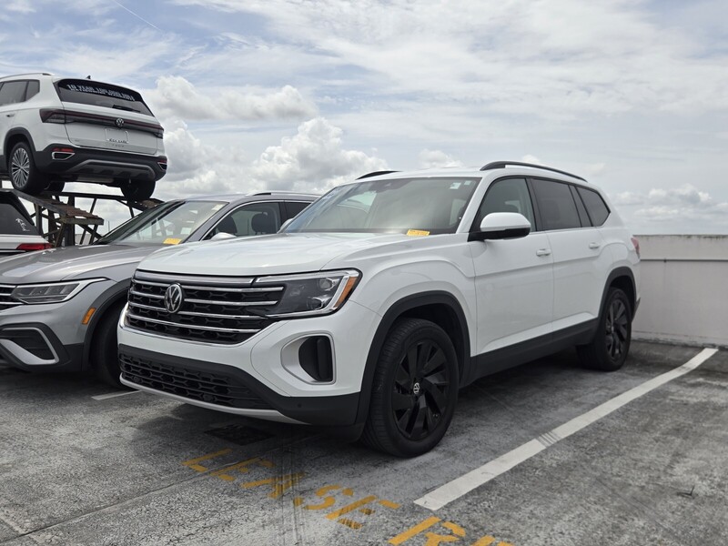 Used 2024 Volkswagen Atlas 2.0T SE W/TECHNOLOGY FWD in DAVIE, FLORIDA