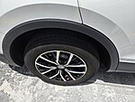 Used 2021 Volkswagen Tiguan 2.0T SE FWD in DAVIE, FLORIDA (Photo 6)