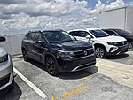 Used 2023 Volkswagen Taos SE FWD in DAVIE, FLORIDA (Photo 4)