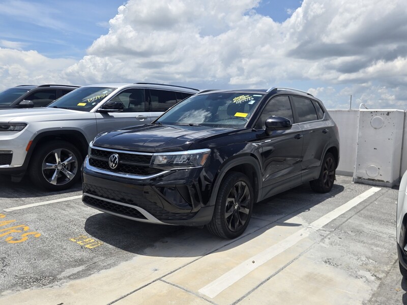 Used 2023 Volkswagen Taos SE FWD in DAVIE, FLORIDA