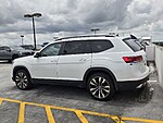 Used 2022 Volkswagen Atlas 3.6L V6 SE W/TECHNOLOGY FWD in DAVIE, FLORIDA (Photo 4)
