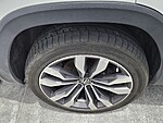 Used 2022 Volkswagen Atlas 3.6L V6 SE W/TECHNOLOGY FWD in DAVIE, FLORIDA (Photo 6)