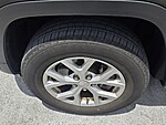 Used 2023 JEEP GRAND CHEROKEE L LIMITED 4X2 in DAVIE, FLORIDA (Photo 6)