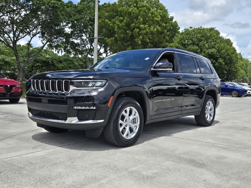 Used 2023 JEEP GRAND CHEROKEE L LIMITED 4X2 in DAVIE, FLORIDA
