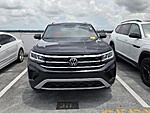 Used 2023 Volkswagen Atlas Cross Sport 3.6L V6 SE W/TECHNOLOGY FWD in DAVIE, FLORIDA (Photo 3)