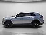 Used 2022 Volkswagen Atlas Cross Sport 3.6L V6 SE W/TECHNOLOGY FWD in DAVIE, FLORIDA (Photo 3)