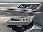 Used 2022 Volkswagen Atlas Cross Sport 3.6L V6 SE W/TECHNOLOGY FWD in DAVIE, FLORIDA (Photo 27)
