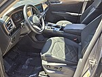 Used 2024 Volkswagen Atlas 2.0T SE W/TECHNOLOGY FWD in DAVIE, FLORIDA (Photo 11)