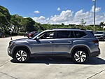 Used 2024 Volkswagen Atlas 2.0T SE W/TECHNOLOGY FWD in DAVIE, FLORIDA (Photo 3)