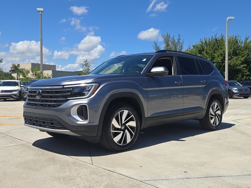 Used 2024 Volkswagen Atlas 2.0T SE W/TECHNOLOGY FWD in DAVIE, FLORIDA