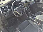 Used 2022 Volkswagen Atlas Cross Sport 3.6L V6 SE W/TECHNOLOGY 4MOTION in DAVIE, FLORIDA (Photo 11)