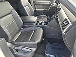 Used 2022 Volkswagen Atlas Cross Sport 3.6L V6 SE W/TECHNOLOGY 4MOTION in DAVIE, FLORIDA (Photo 19)