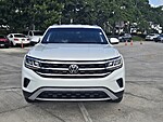 Used 2022 Volkswagen Atlas Cross Sport 3.6L V6 SE W/TECHNOLOGY 4MOTION in DAVIE, FLORIDA (Photo 5)