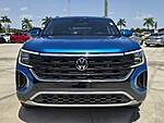 Used 2024 Volkswagen Atlas Cross Sport 2.0T SE W/TECHNOLOGY FWD in DAVIE, FLORIDA (Photo 6)