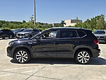 Used 2022 Volkswagen Taos SE FWD in DAVIE, FLORIDA (Photo 3)