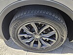 Used 2024 Volkswagen Tiguan 2.0T SE FWD in DAVIE, FLORIDA (Photo 10)