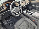 Used 2025 Volkswagen Atlas 2.0T SE W/TECHNOLOGY FWD in DAVIE, FLORIDA (Photo 11)
