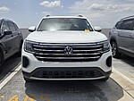 Used 2025 Volkswagen Atlas 2.0T SE W/TECHNOLOGY FWD in DAVIE, FLORIDA (Photo 3)