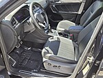 Used 2024 Volkswagen Tiguan 2.0T SE R-LINE BLACK FWD in DAVIE, FLORIDA (Photo 10)