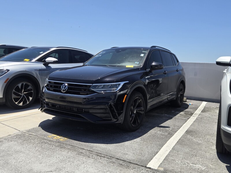 Used 2024 Volkswagen Tiguan 2.0T SE R-LINE BLACK FWD in DAVIE, FLORIDA