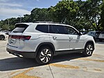 Used 2026 Volkswagen Atlas 2.0T SE W/TECHNOLOGY FWD in DAVIE, FLORIDA (Photo 6)